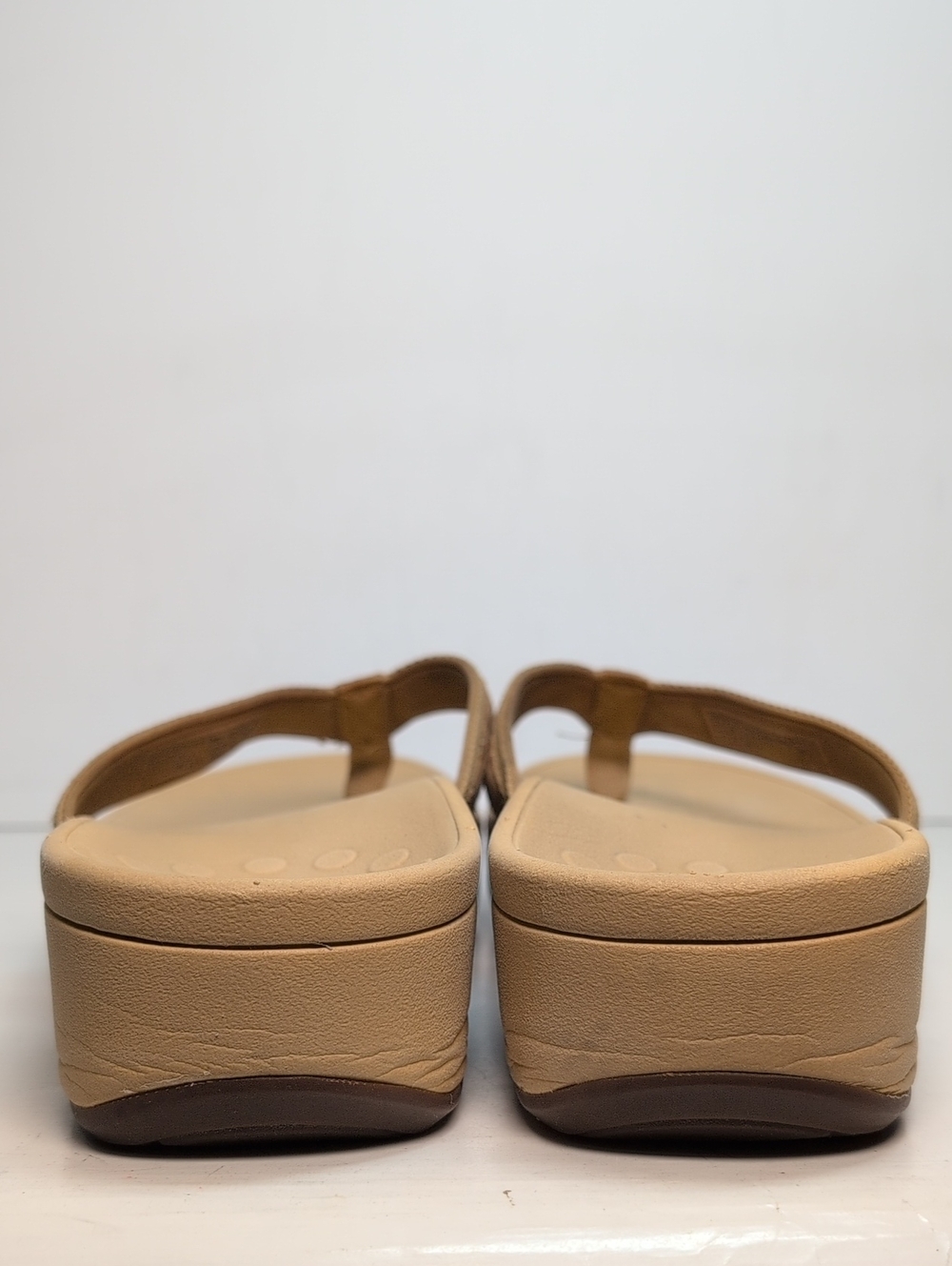 Vionic HighTide Tan platform Orthopedic thong flip flop sandal woman's size 8 - Picture 4 of 14